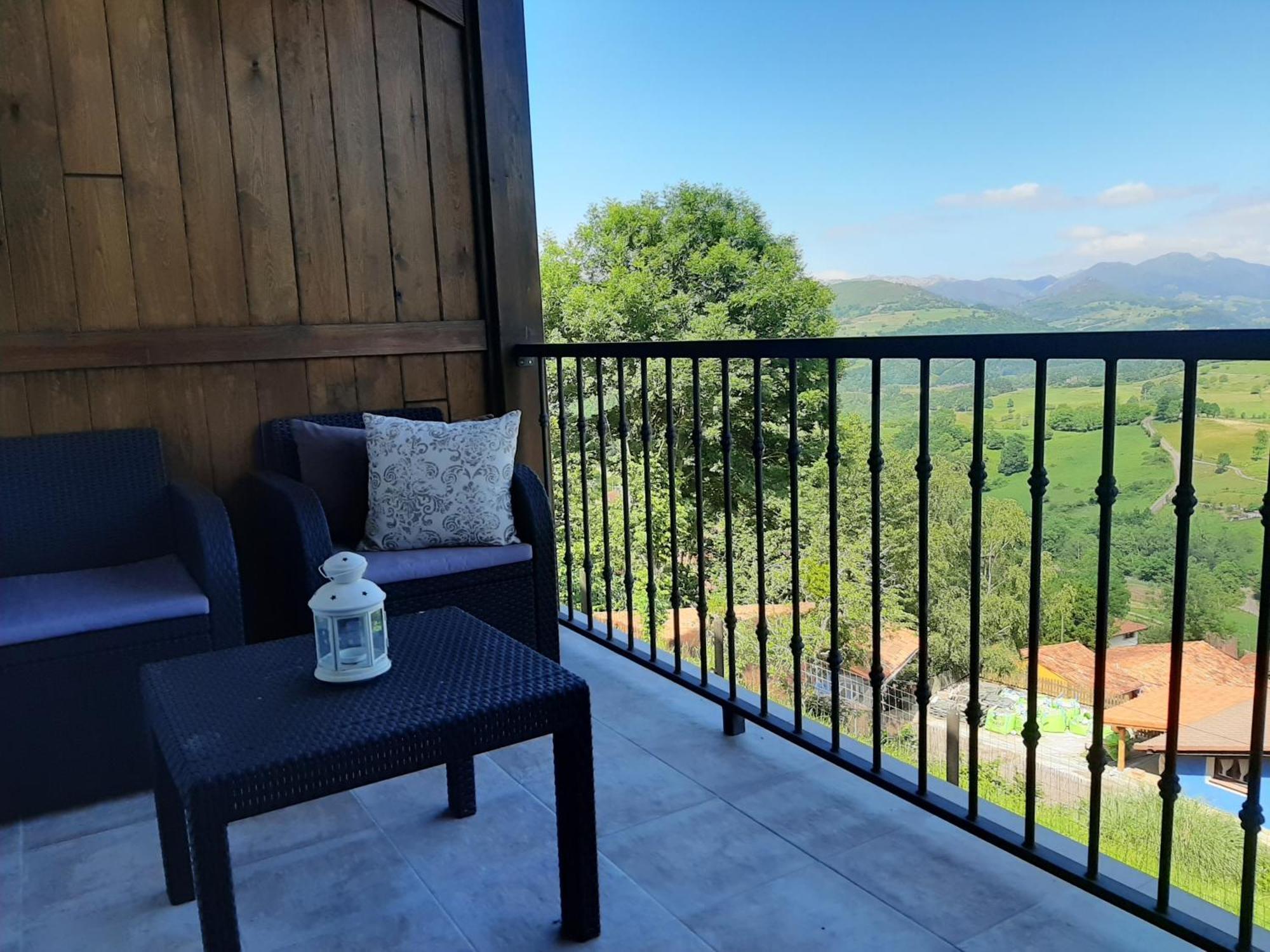 Apartamentos El Llanin Cangas de Onis Bilik gambar