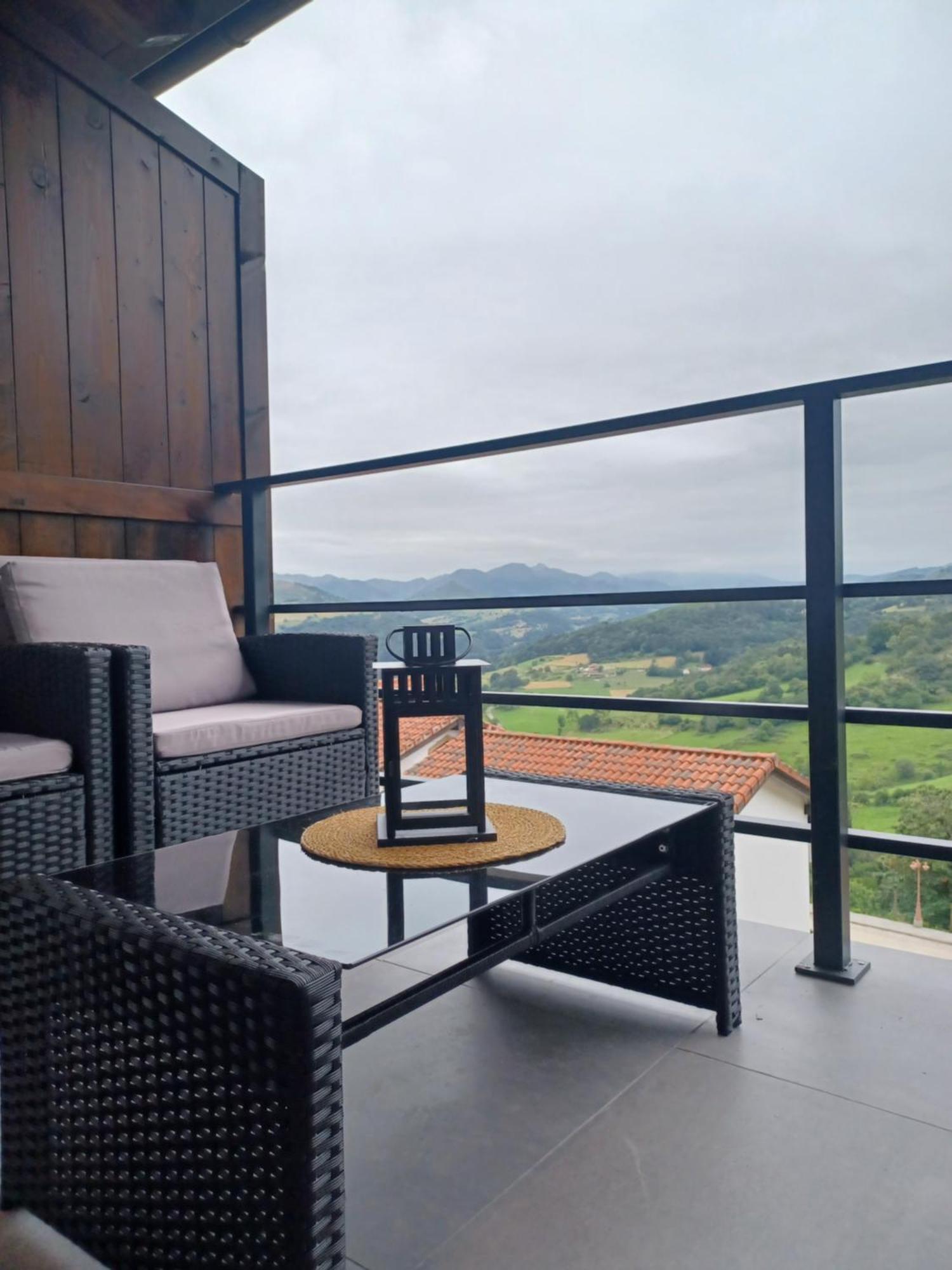 Apartamentos El Llanin Cangas de Onis Luaran gambar